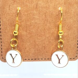 ‼️B2G1 Y Initial Earrings, New